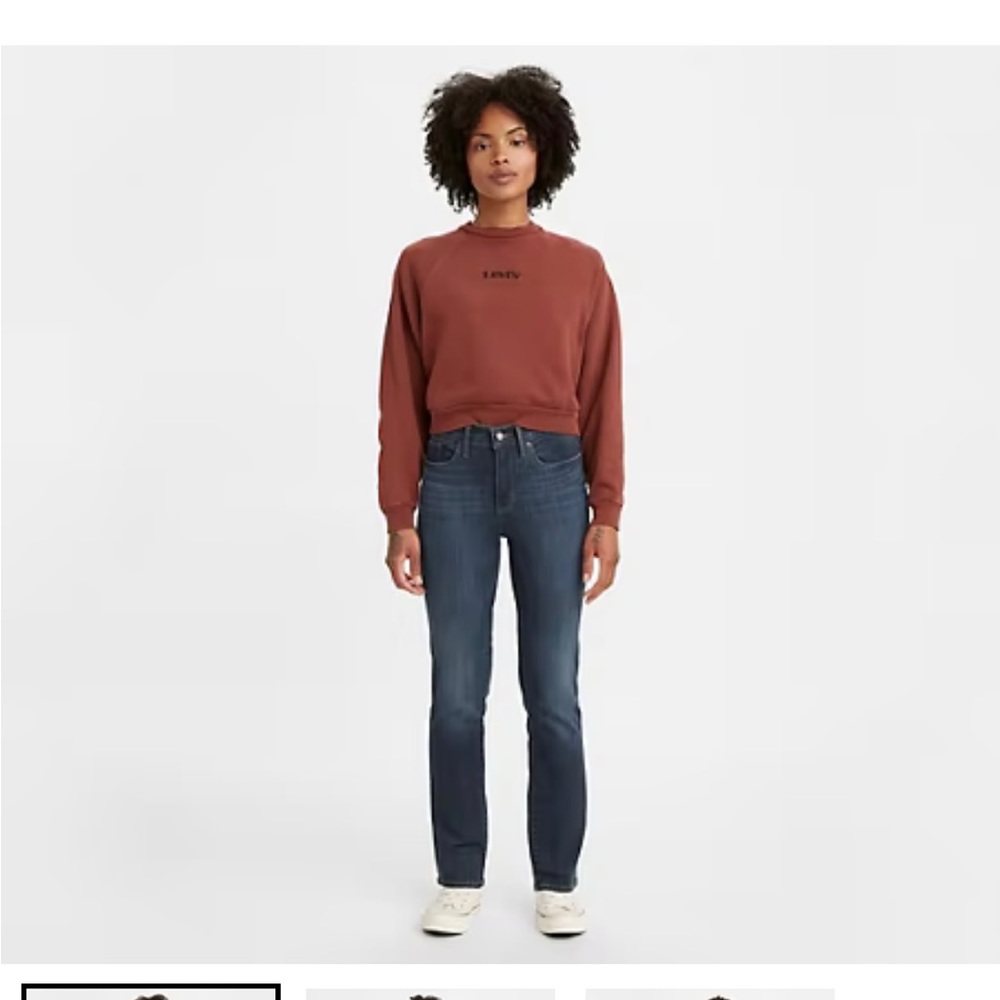 NWOT Signature by Levi Strauss Total Shaping Straight Leg Jeans